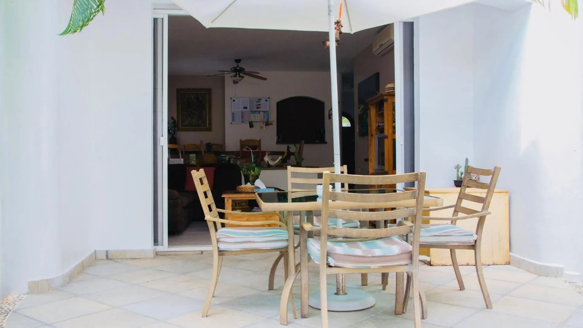 Guest house Deluxe Family Room E8 Dolce Vita Caribe B&B Playa del Carmen Mexico